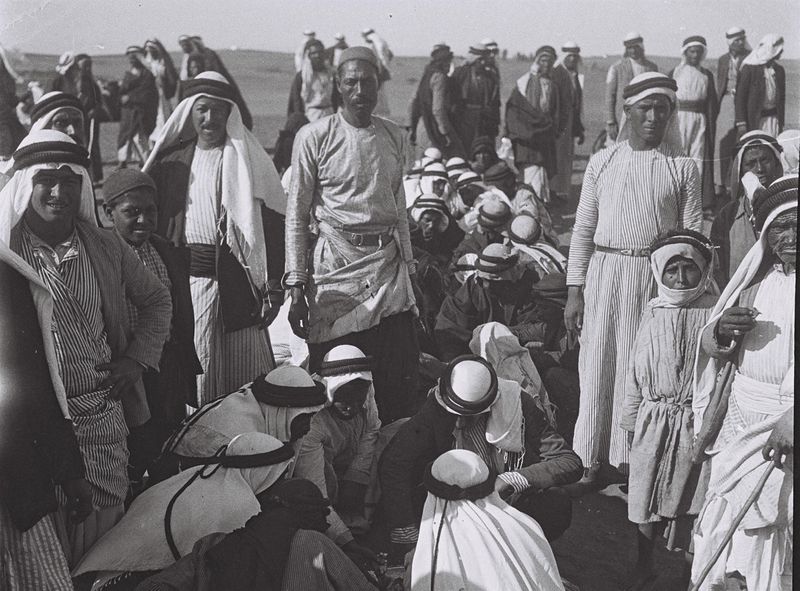 Файл:Bedouins-1934.jpg